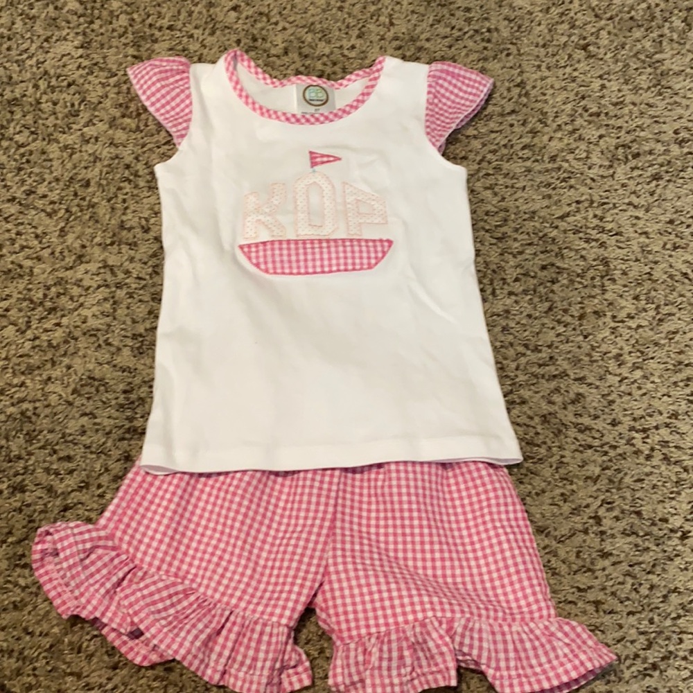 KPD monogram outfit